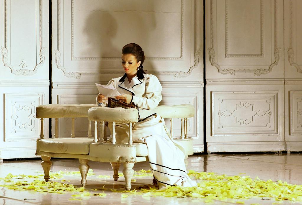 Opera I La traviata