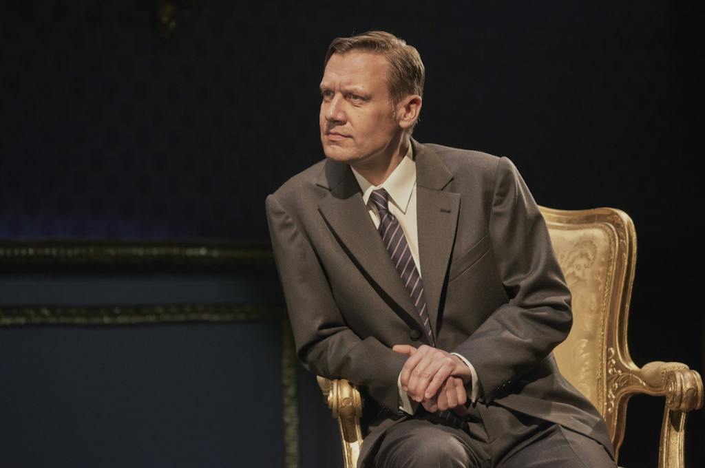 Drama | The Audience: David Matásek (Gordon Brown) – photo: Martin Špelda