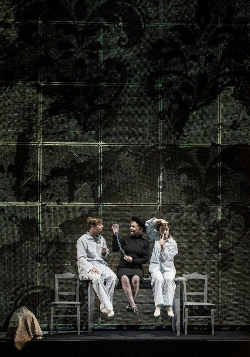 The Blue Bird, photo: Pavel Nesvadba