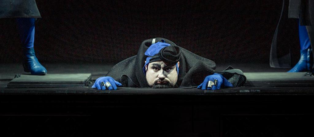Opera ND I Turandot: Jaroslav Březina (Pang) – foto: Patrik Borecký