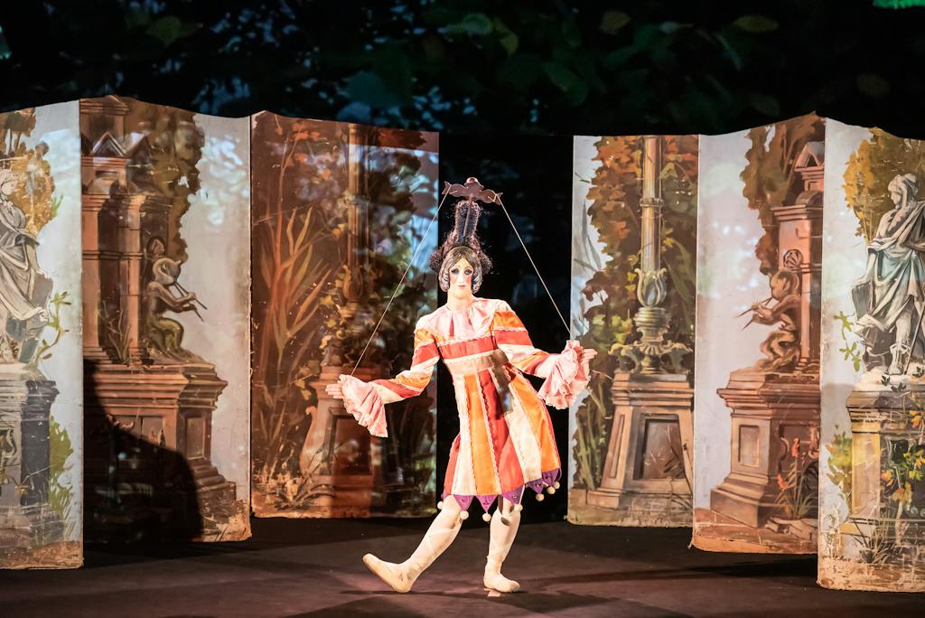 Laterna magika | Kouzelný cirkus - foto: Serghei Gherciu