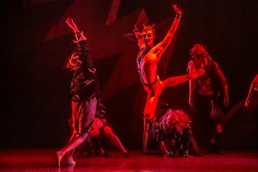 Ballet | The Nutcracker – A Christmas Carol – photo: Martin Divíšek