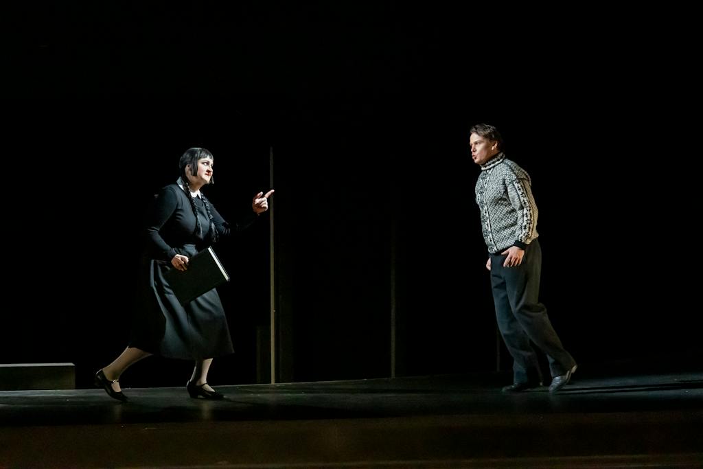 Státní opera | Bludný Holanďan: SENTA (Elisabeth Teige), ERIK (Aleš Briscein) – foto: Zdeněk Sokol