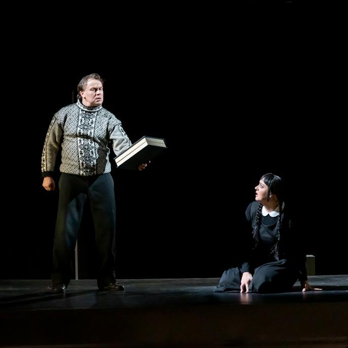 Státní opera | Bludný Holanďan: SENTA (Elisabeth Teige), ERIK (Aleš Briscein) – foto: Zdeněk Sokol