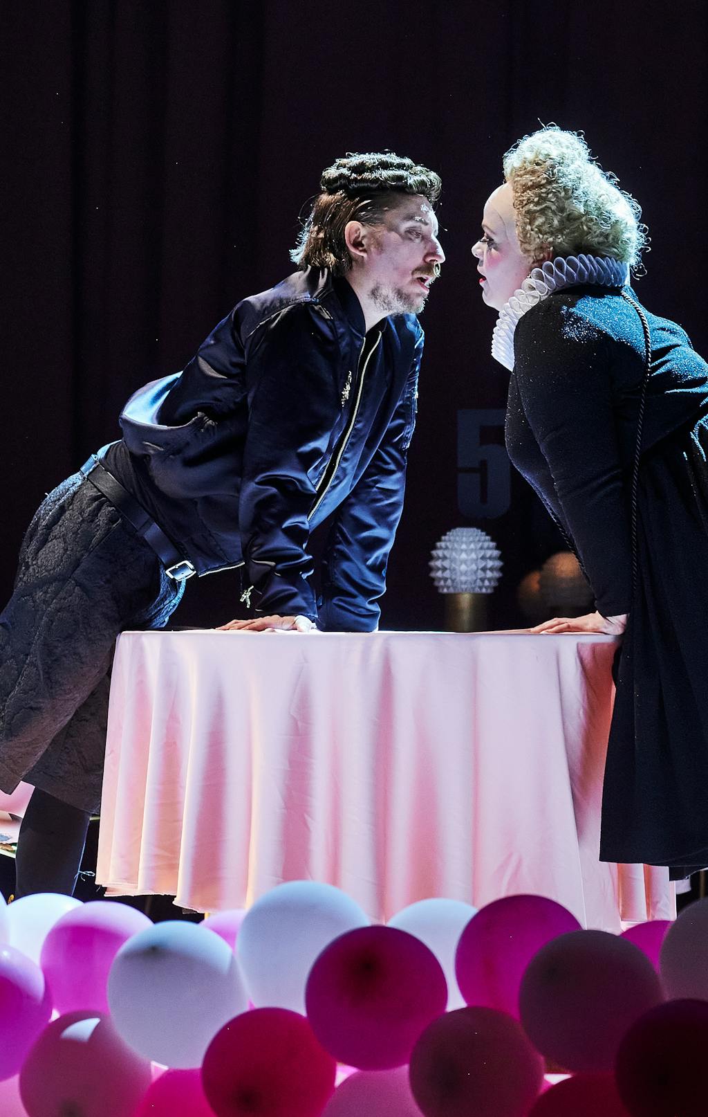 Much Ado About Nothing – Robert Mikluš, Lucie Polišenská (photo: Martin Špelda)