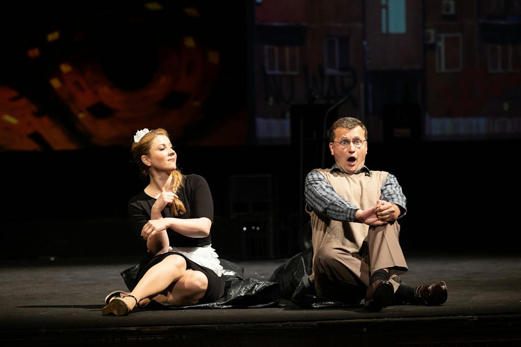 NT Opera I The Bartered Bride: Kateřina Kněžíková (Mařenka), Josef Moravec (Vašek) – photo: Zdeněk Sokol