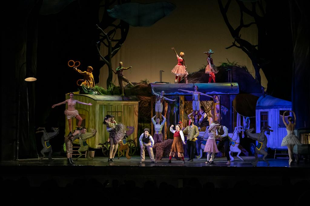 State Opera I Hänsel und Gretel: Michaela Zajmi (Hänsel), Jana Sibera (Gretel), National Theatre Opera Ballet – photo: Zdeněk Sokol