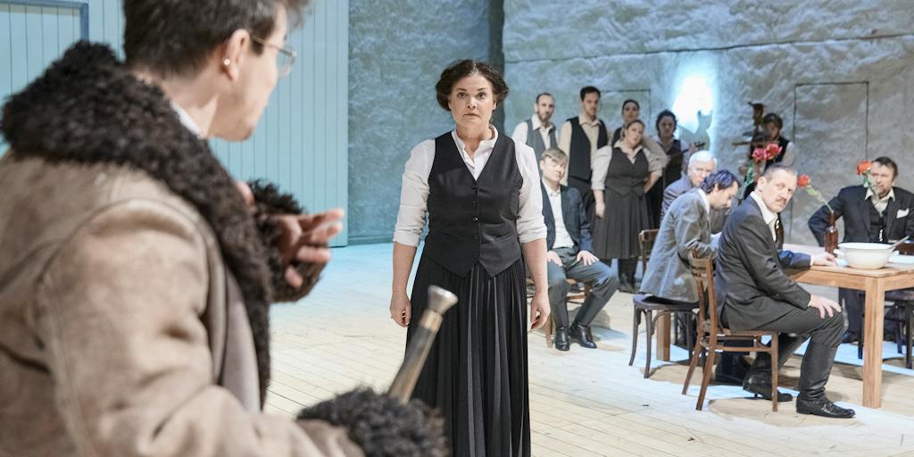 Činohra | Naši furianti: Igor Orozovič (František Fiala), Martina Preissová (Marie Dubská) – foto: Martin Špelda
