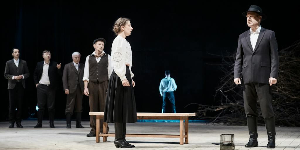 Činohra | Naši furianti: Ondřej Malý (Josef Habršperk), Marie Poulová (Verunka), David Matásek (Filip Dubský)– foto: Martin Špelda