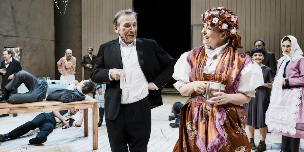 Činohra | Naši furianti: František Němec (Petr Dubský), Pavla Beretová (Markýtka Nedochodilová) – foto: Martin Špelda