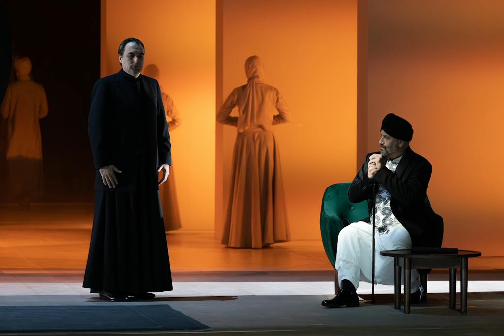 Opera ND I Armida: Svatopluk Sem (Ismen), František Zahradníček (Hydraot) – foto: Zdeněk Sokol