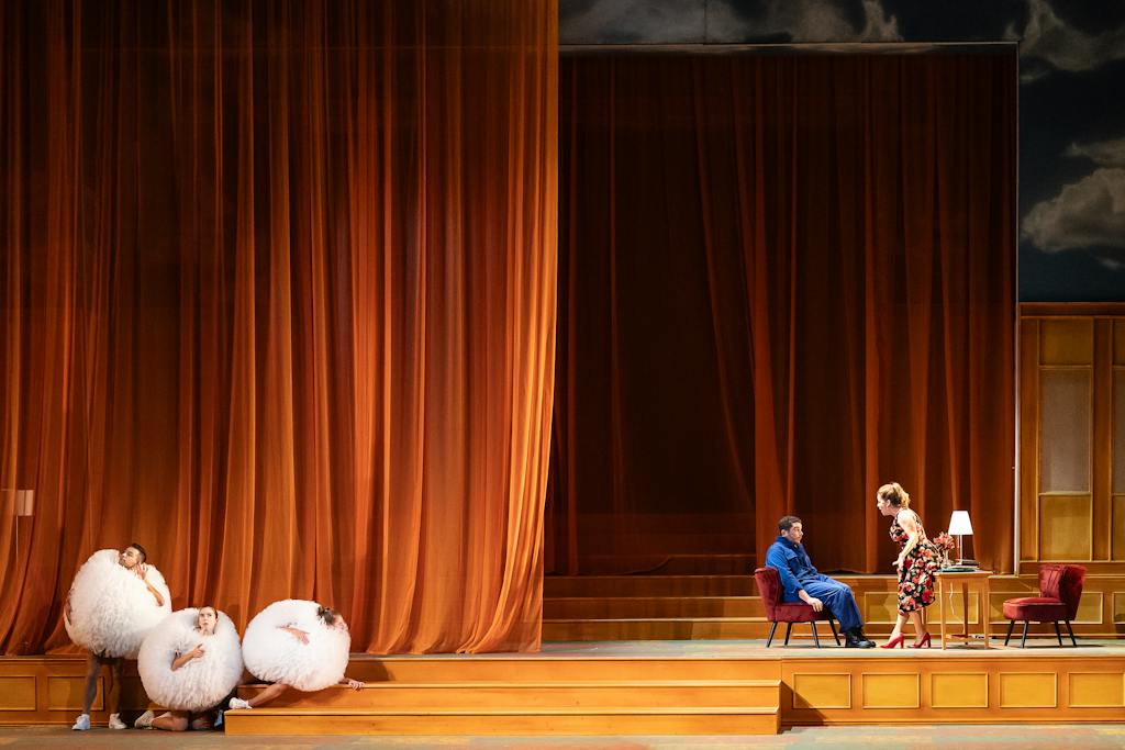 State Opera I L‘elisir d‘amore: Matteo Desole (Nemorino), Jana Sibera (Adina), National Theatre Opera Ballet – photo: Zdeněk Sokol