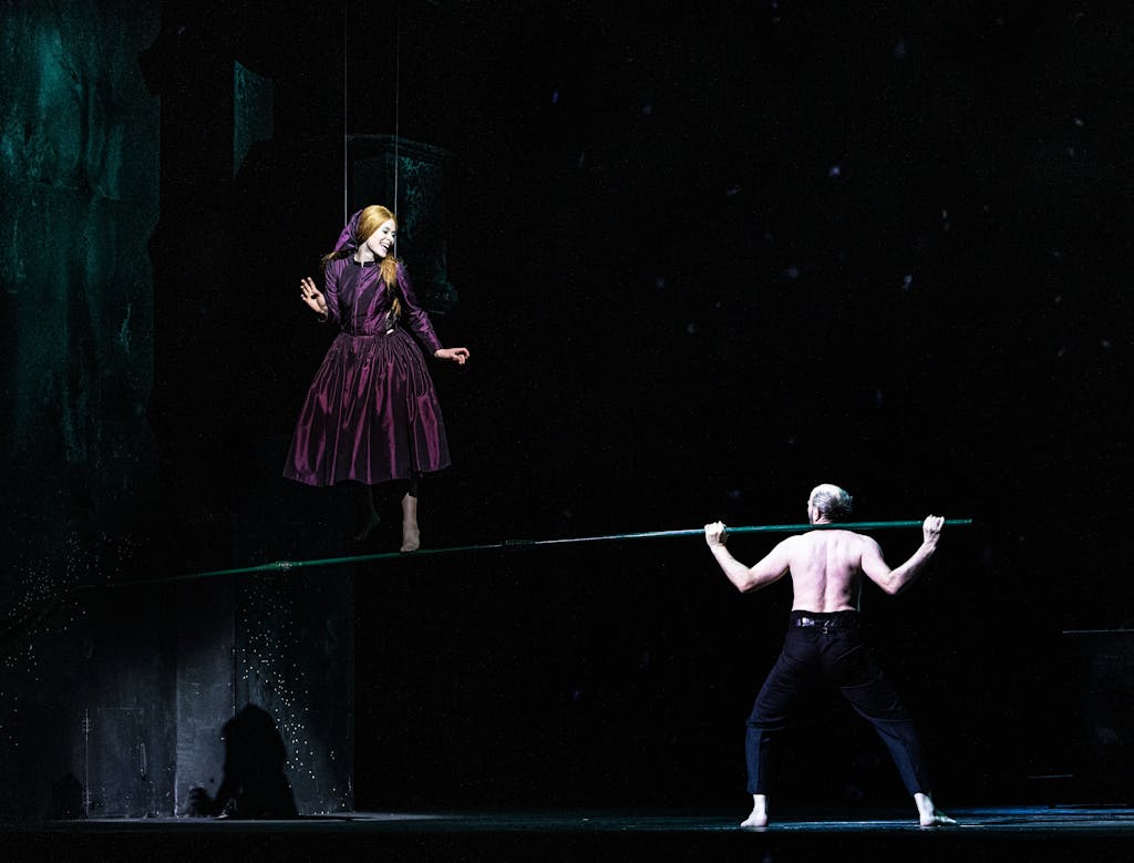 Činohra | Kytice: Berenika Anna Mikeschová (Dcera), Csongor Kassai (Vodník) – foto: Pavel Hejný