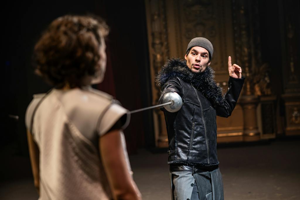 Drama | Hamlet: Berenika Anna Mikeschová (Ophelia), Filip Březina (Laertes) – photo: Pavel Hejný