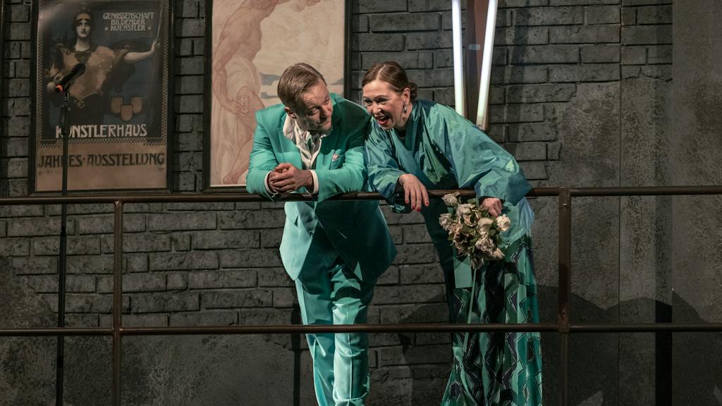 Drama | Mephisto: Jan Bidlas (Cäsar von Muck), Zuzana Stivínová (Dora Martin) –⁠⁠⁠⁠⁠⁠⁠⁠⁠⁠⁠⁠⁠⁠ photo: Patrik Borecký