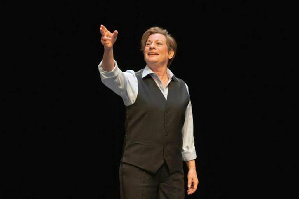 Prague Shakespeare Company | Shakespeare and the Alchemy of Gender: Lisa Wolpe – photo: Jenny Graham, Oregon Shakespeare Festival