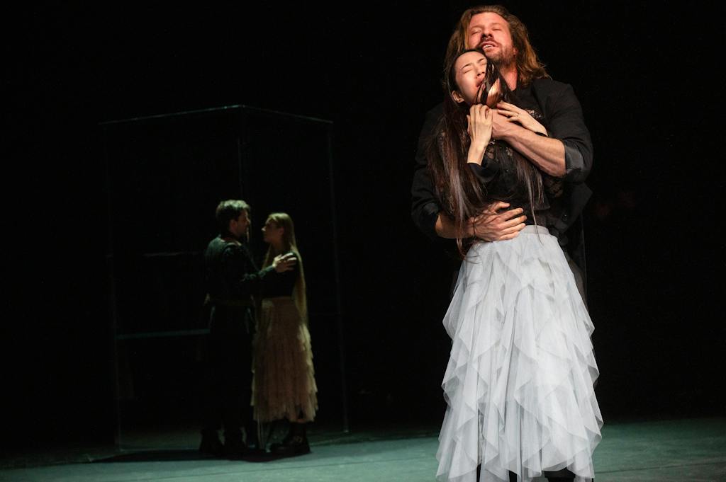 Prague Shakespeare Company | Hamlet – photo: Mariann Menke