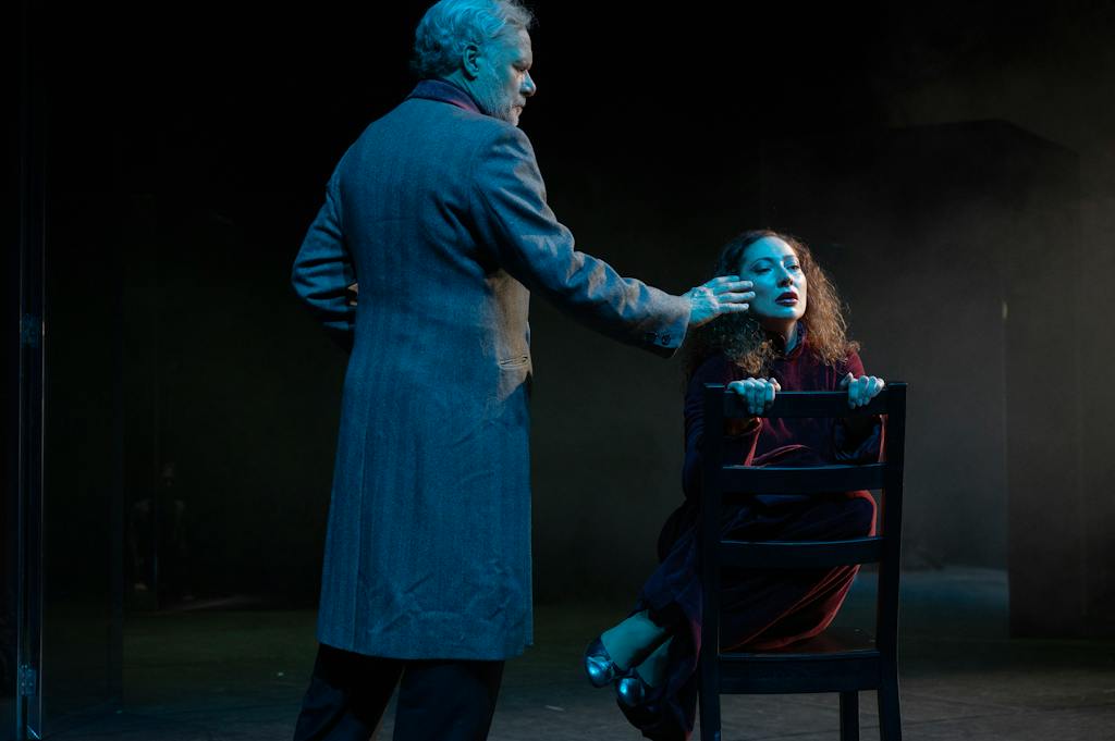 Prague Shakespeare Company | Hamlet – photo: Mariann Menke