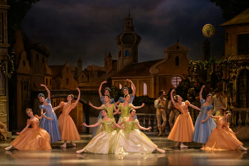 Balet ND I Coppélia – foto: Serghei Gherciu