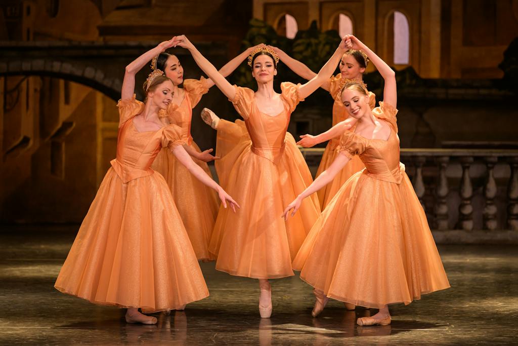 Balet ND I Coppélia – foto: Serghei Gherciu