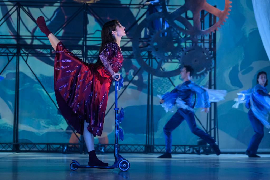 Ballet I The Sun, the Moon and the Wind – photo: Serghei Gherciu