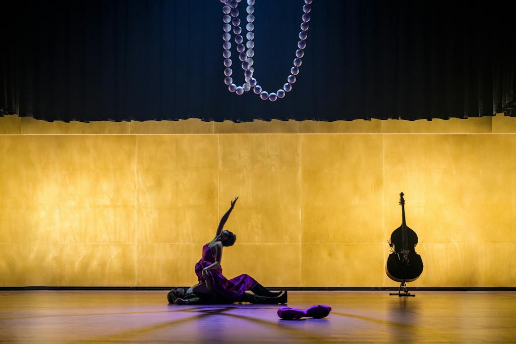 Drama | Madame Bovary – costume rehearsal: Robert Mikluš (Rodolphe), Denisa Barešová (Emma Bovary) – photo: Petr Neubert