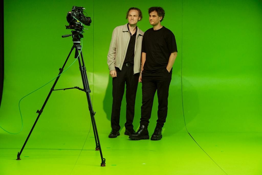 Lotyšské národní divadlo | The Soft Power: Kaspars Aniņš (Andrē Diānss), Matīss Budovskis (Kristofers Mārlovs) – foto: Andrejs Strokins