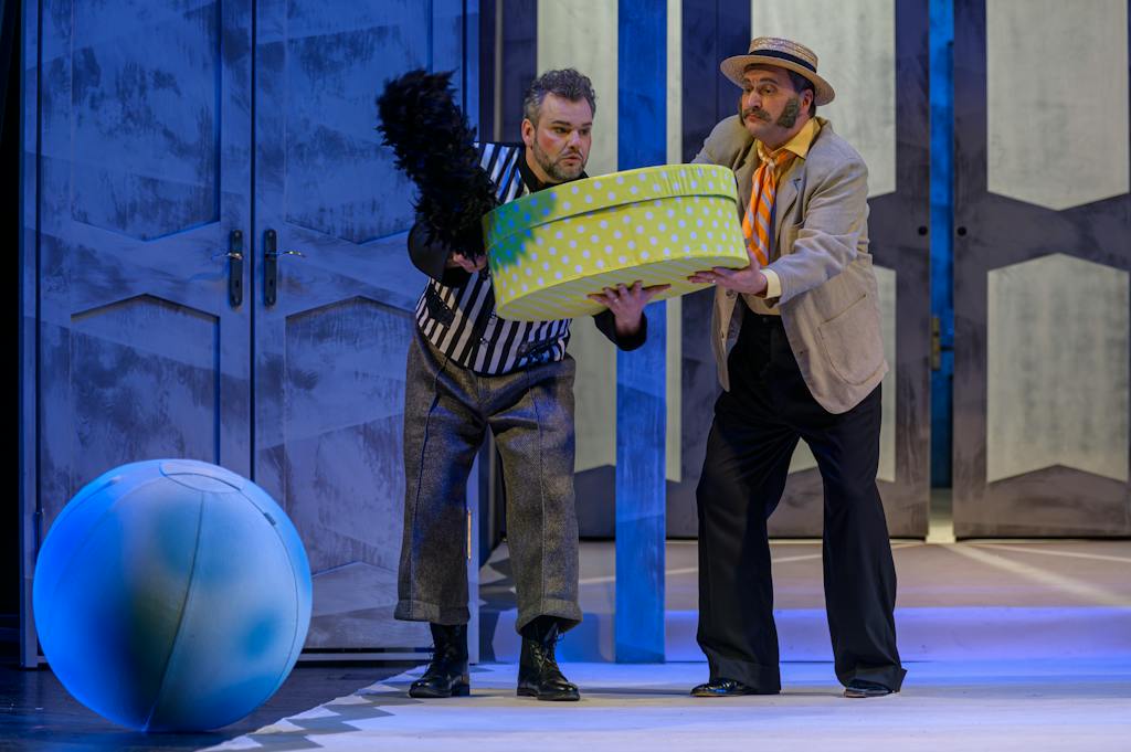 Opera –  The National Moravian-Silesian Theatre | Il capello di paglia di Firenze (The Florentine Straw Hat)