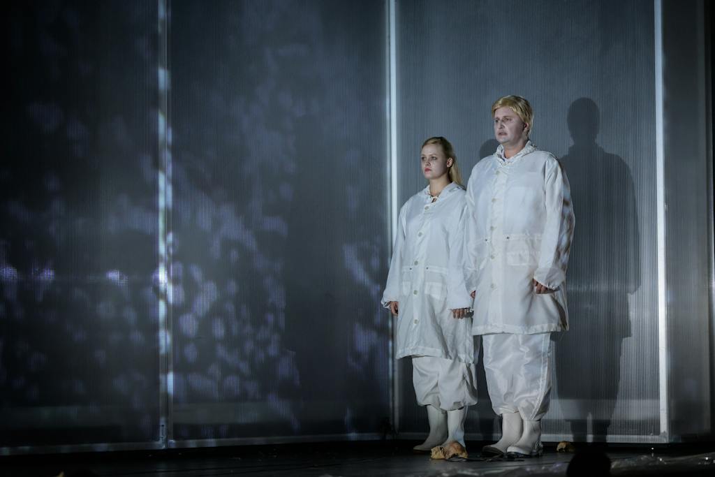 Opera I Idomeneo: Marie Anna Valíčková (silent role), Josef Moravec (High Priest of Neptune) – photo: Serghei Gherciu