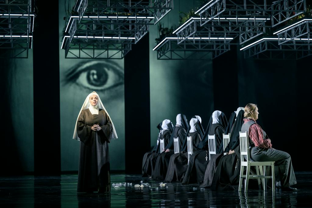 Opera | Dialogues des Carmélites: Jana Sibera (Blanche de la Force) – photo: Petr Neubert