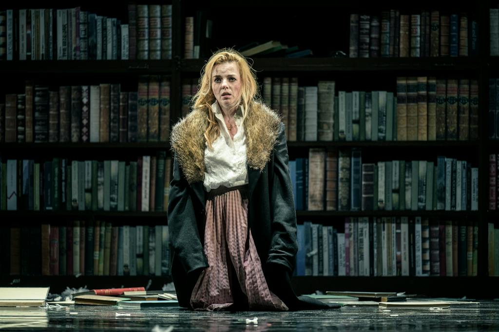 Opera | Dialogues des Carmélites: Jana Sibera (Blanche de la Force) – photo: Petr Neubert